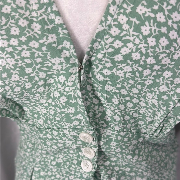 Faithfull The Brand Mariann Green Floral Button Mini Dress Size 6 (M) - Picture 6 of 10